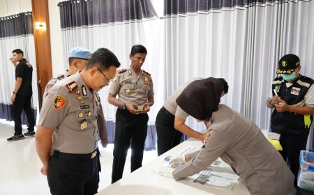 Tes Urine Jadi Bukti Nyata Komitmen Bersih Narkoba di Polres Situbondo